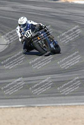 media/Nov-16-2025-Race Pace (Sun) [[8c5fa54630]]/Verified Riders/1-Turns 9 and 10 (925am)/